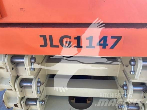 JLG 3248RS Škarjaste dvižne ploščadi