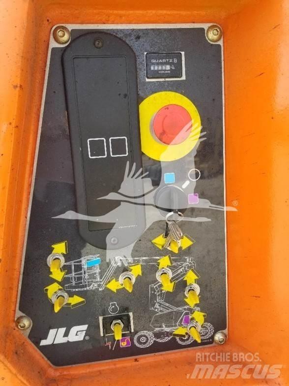 JLG 340AJ Zglobne dvižne ploščadi