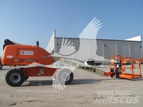 JLG 400S Teleskopske dvižne ploščadi