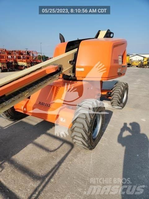 JLG 400S Teleskopske dvižne ploščadi