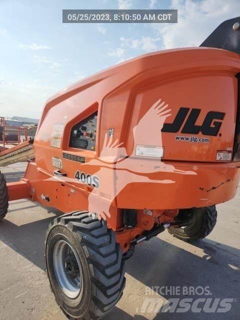 JLG 400S Teleskopske dvižne ploščadi