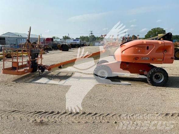JLG 400S Teleskopske dvižne ploščadi