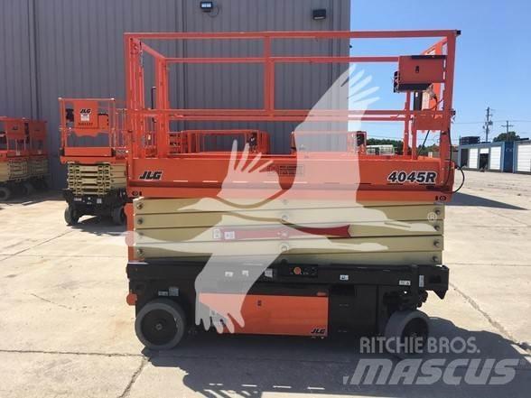 JLG 4045R Škarjaste dvižne ploščadi
