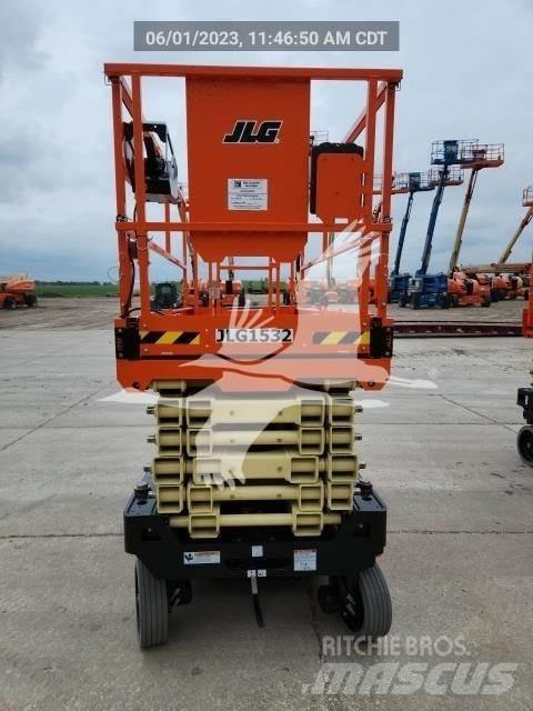 JLG 4045R Škarjaste dvižne ploščadi