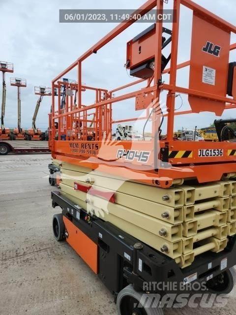 JLG 4045R Škarjaste dvižne ploščadi