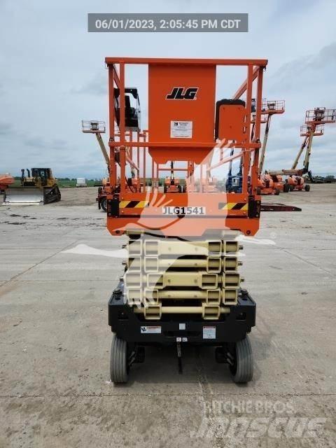 JLG 4045R Škarjaste dvižne ploščadi
