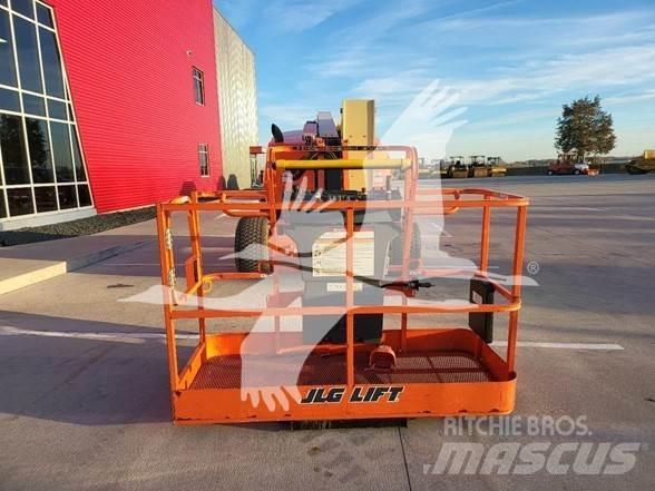 JLG 450AJ Zglobne dvižne ploščadi