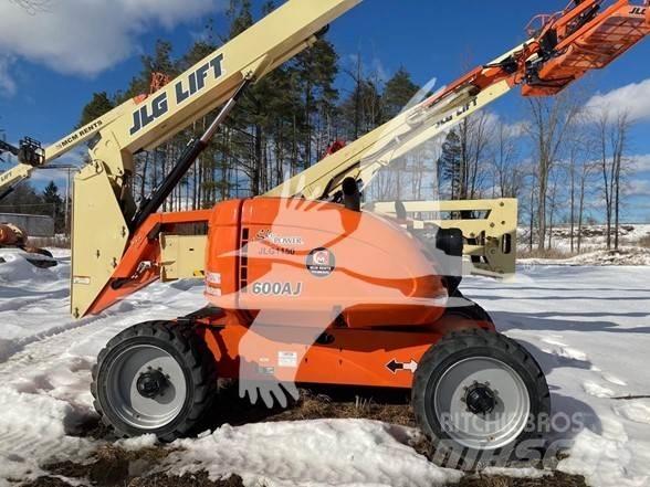 JLG 600AJ Zglobne dvižne ploščadi