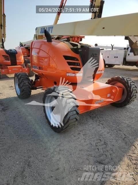 JLG 600AJ Zglobne dvižne ploščadi