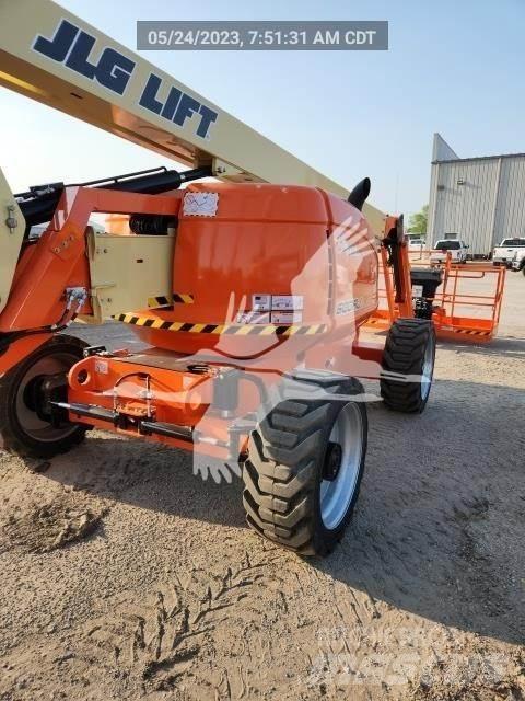 JLG 600AJ Zglobne dvižne ploščadi