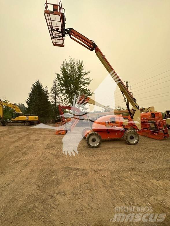 JLG 600AJ Zglobne dvižne ploščadi
