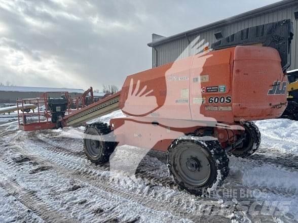 JLG 600S Teleskopske dvižne ploščadi