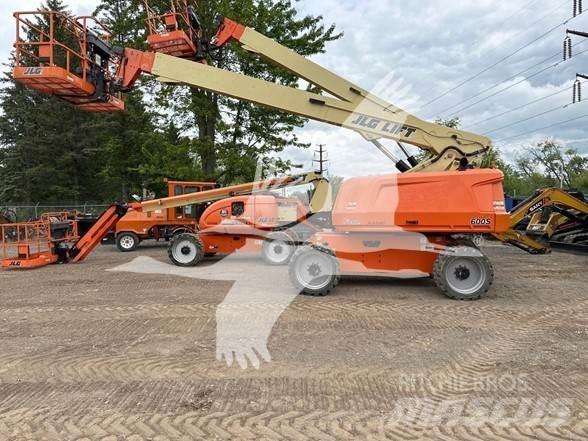 JLG 600S Teleskopske dvižne ploščadi