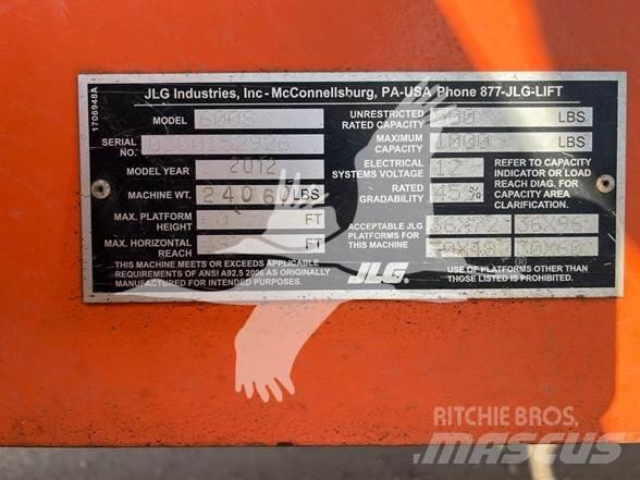 JLG 600S Teleskopske dvižne ploščadi