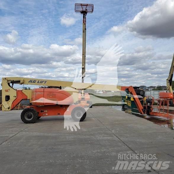 JLG 800AJ Zglobne dvižne ploščadi