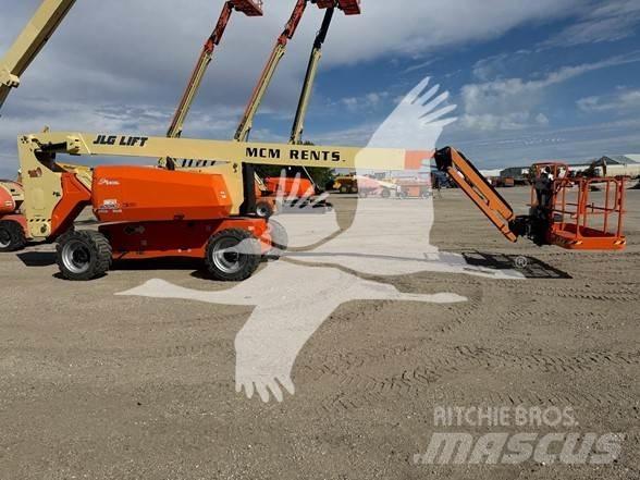 JLG 800AJ Zglobne dvižne ploščadi