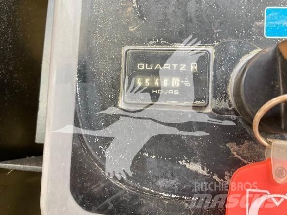 JLG 800S Teleskopske dvižne ploščadi
