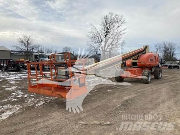 JLG 800S Teleskopske dvižne ploščadi
