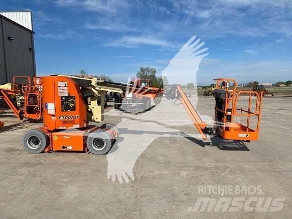 JLG E300AJP Zglobne dvižne ploščadi