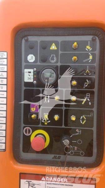 JLG E450AJ Zglobne dvižne ploščadi