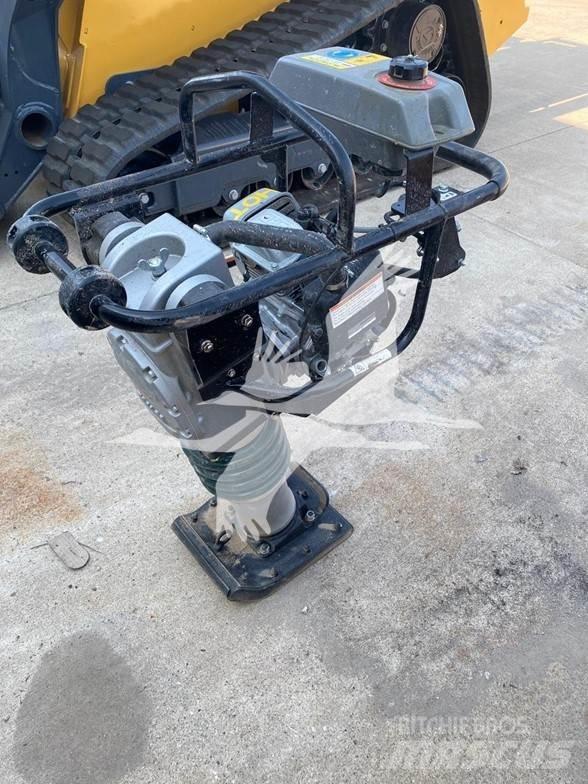 Sakai RS65 Vlečni vibracijski valjarji