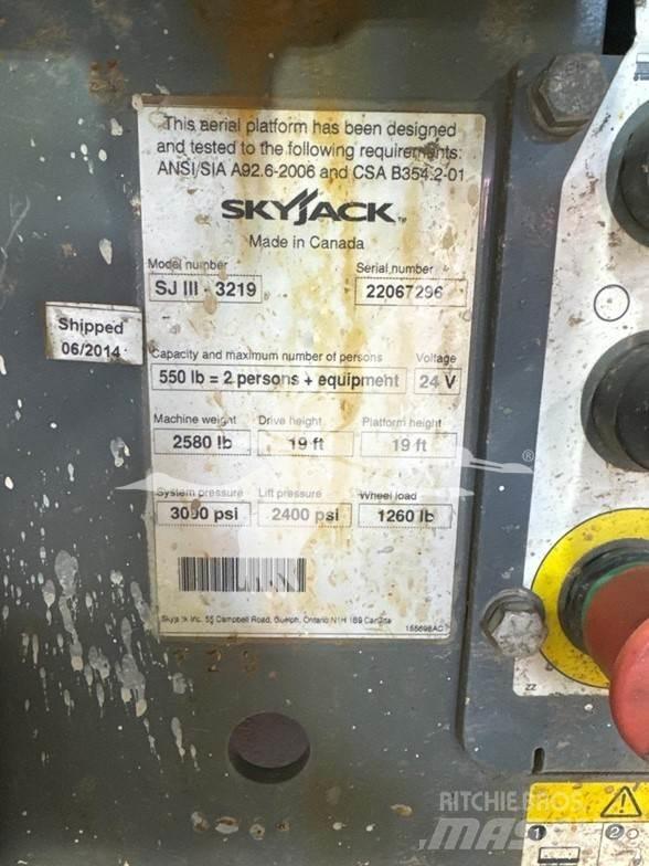 SkyJack SJ3219 Škarjaste dvižne ploščadi