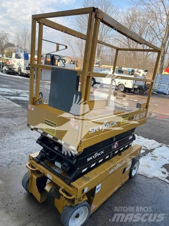 SkyJack SJ3219 Škarjaste dvižne ploščadi
