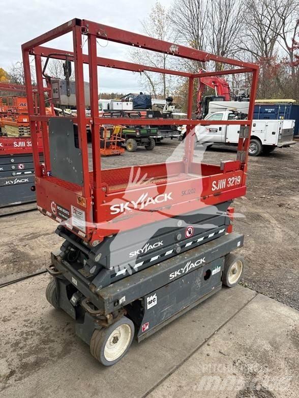 SkyJack SJ3219 Škarjaste dvižne ploščadi