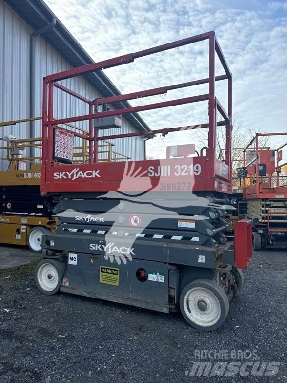 SkyJack SJ3219 Škarjaste dvižne ploščadi