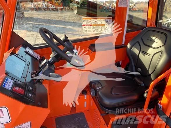 SkyTrak 6042 Teleskopski viličarji