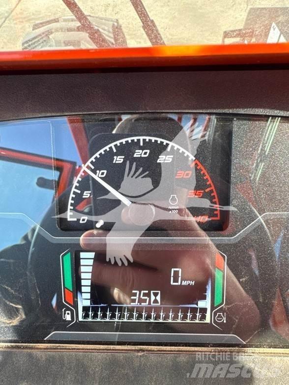 SkyTrak 6042 Teleskopski viličarji