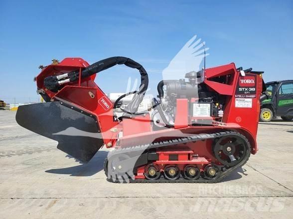 Toro STX38 Rezkalci panjev/štorov