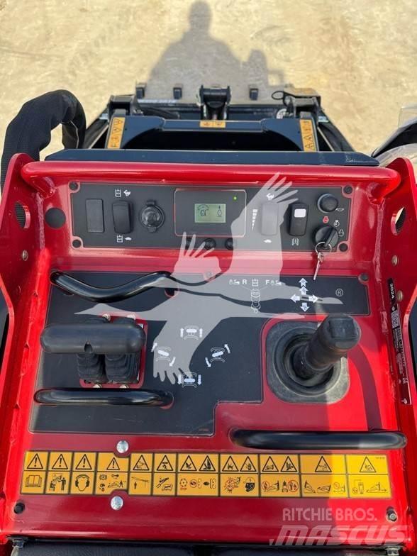 Toro TX-1000 Skid steer mini nakladalci
