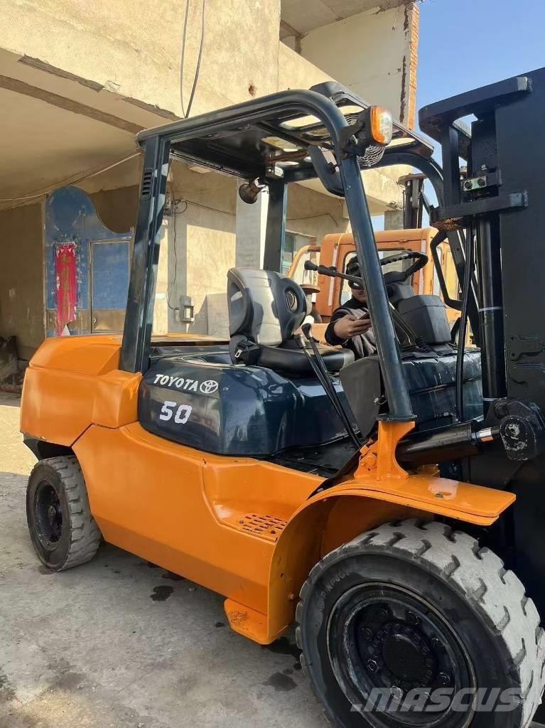 Toyota FD 50 Dizelski viličarji