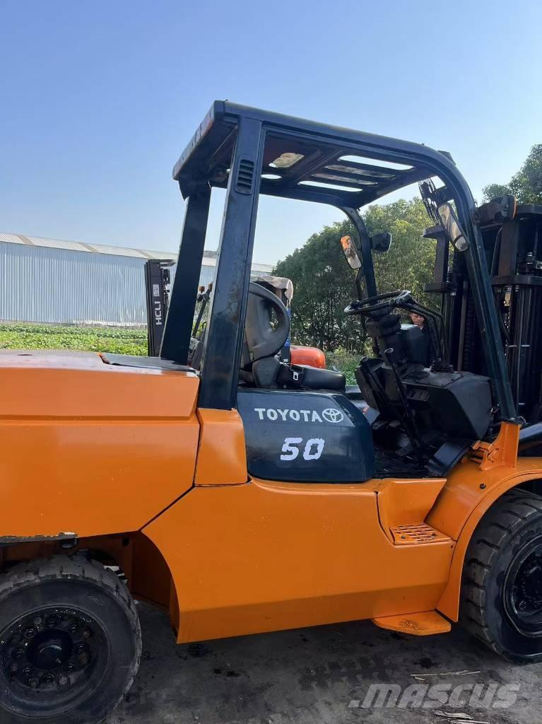 Toyota FD 50 Dizelski viličarji