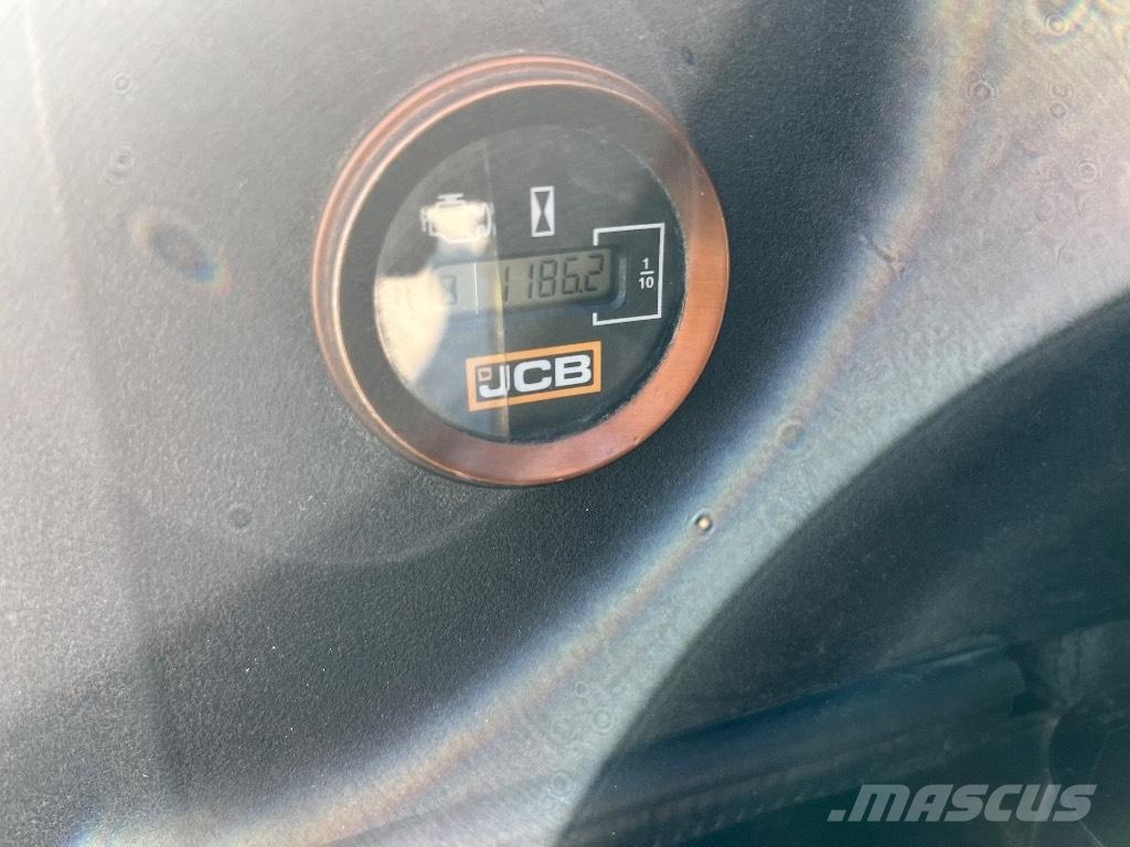 JCB 16 C-1 T3 Mini bagri <7t