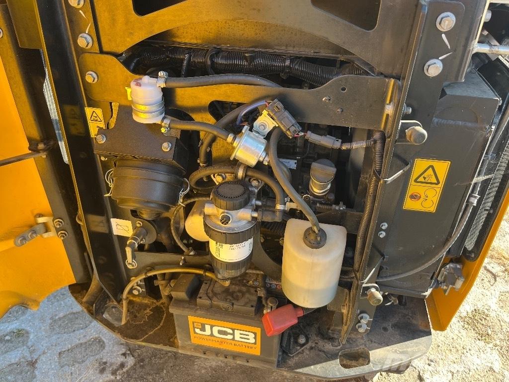 JCB 16 C-1 T3 Mini bagri <7t