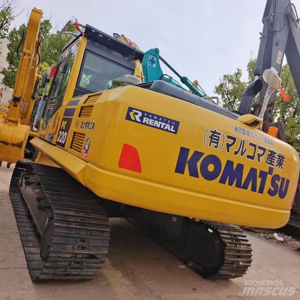 Komatsu PC 220 Bagri goseničarji