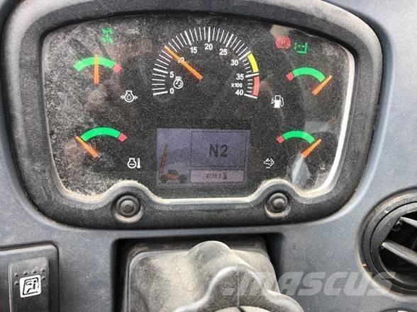 JLG 1055 Teleskopski viličarji