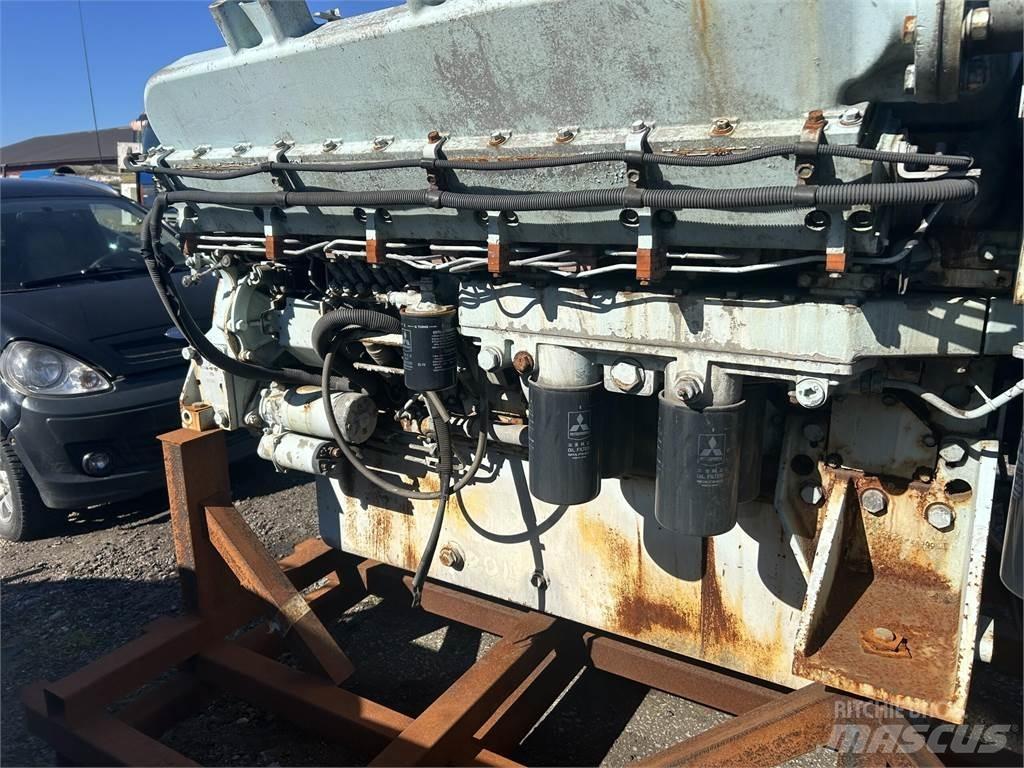 Hitachi Engine V12 Motorji