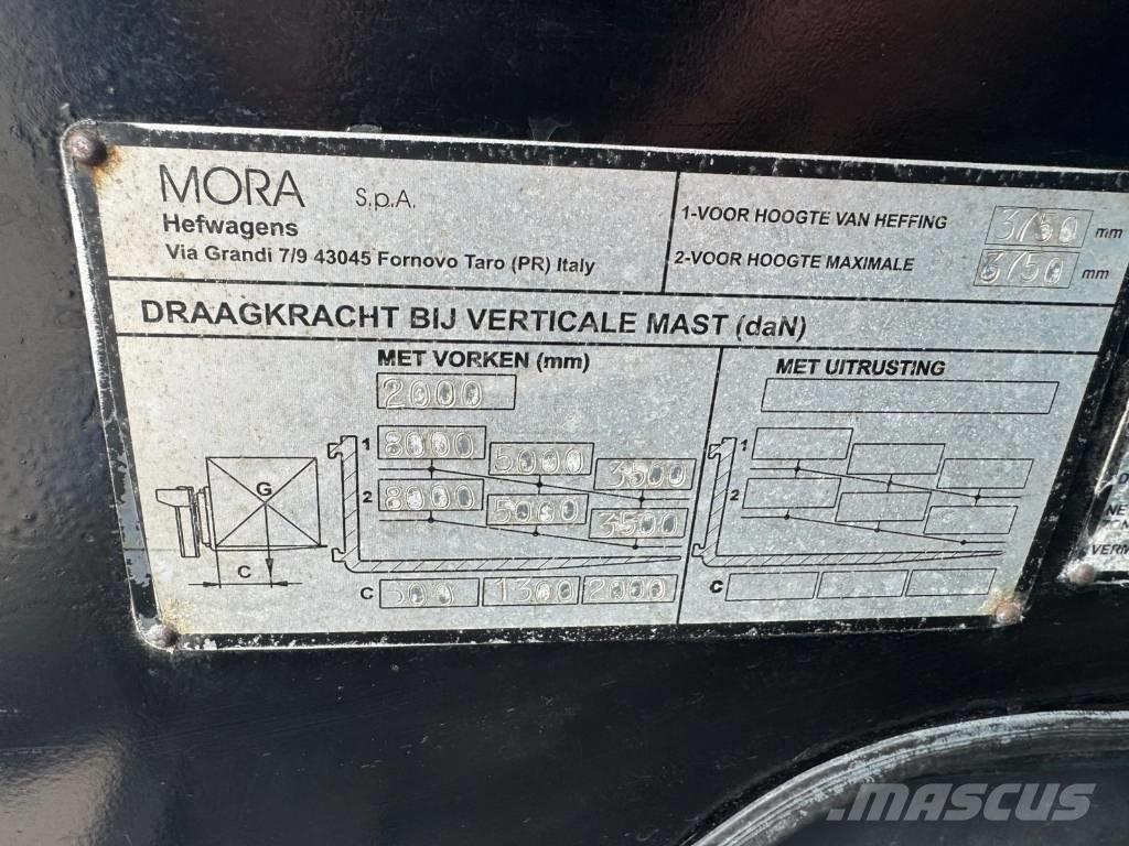 Mora M 80 C Dizelski viličarji