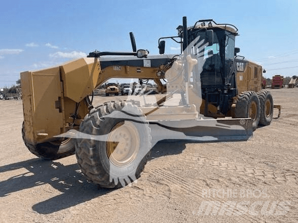 CAT 320 Bagri goseničarji