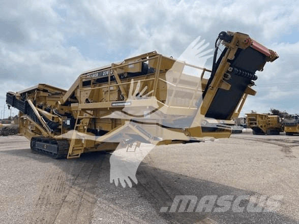CAT 966M Kolesni nakladalci