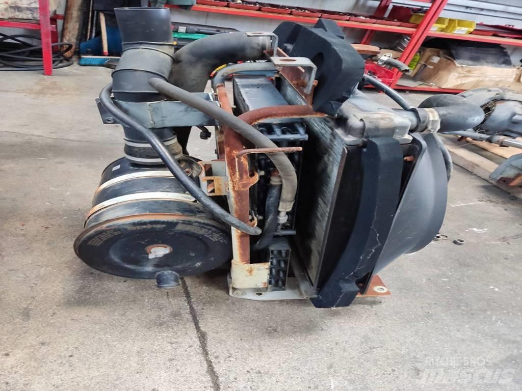 Kubota K1-170 Radiatorji