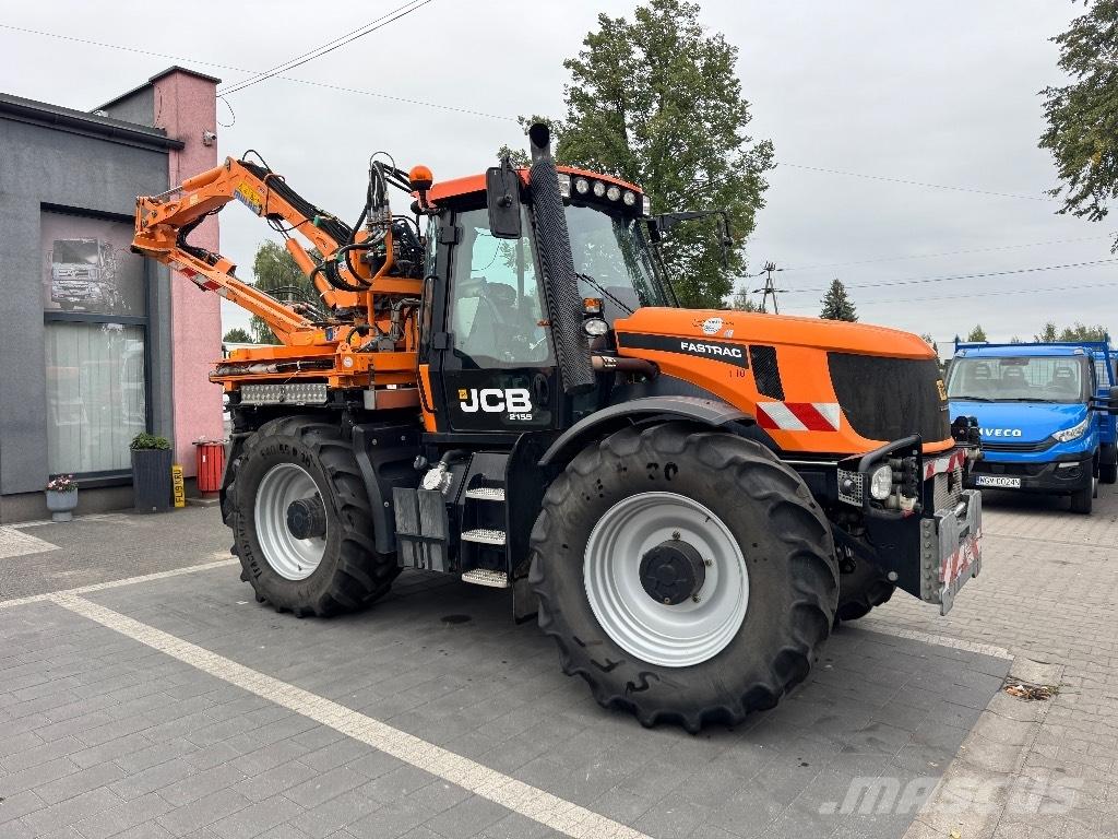 JCB Fastrac 2155 Traktorji