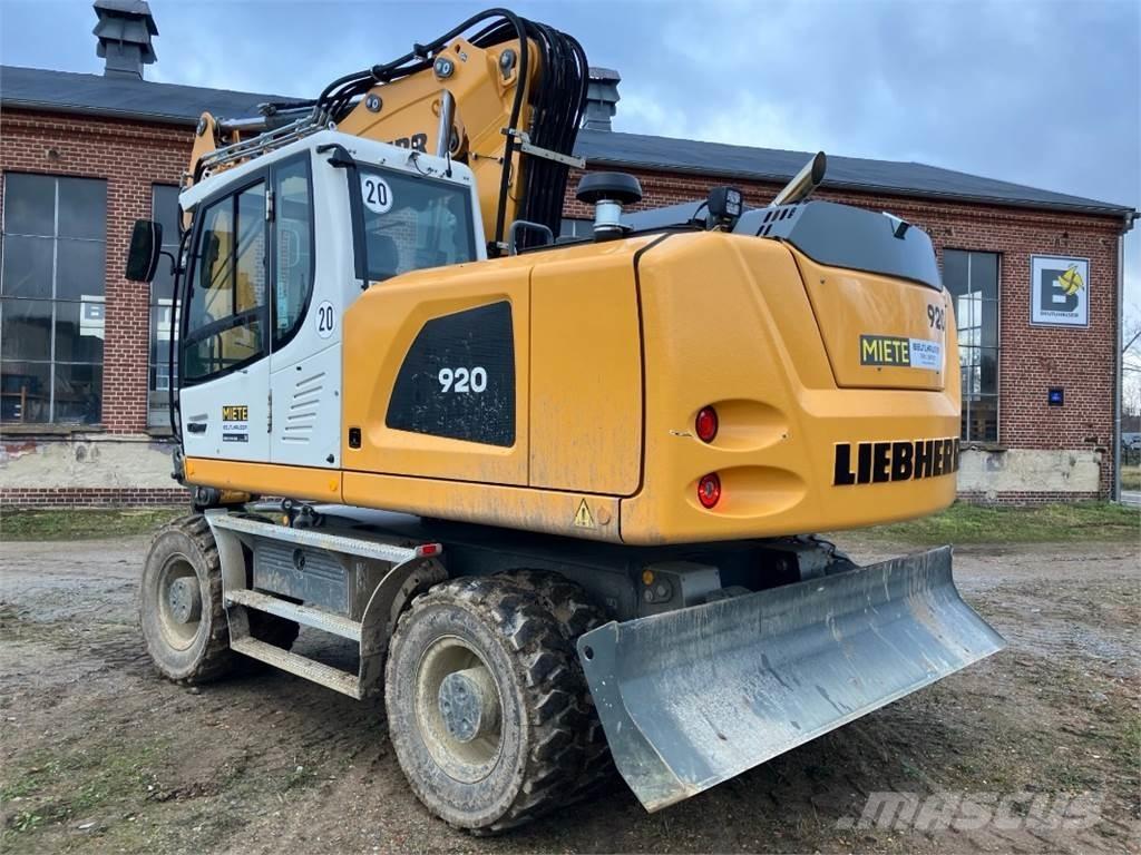 Liebherr A920 Bagri na kolesih