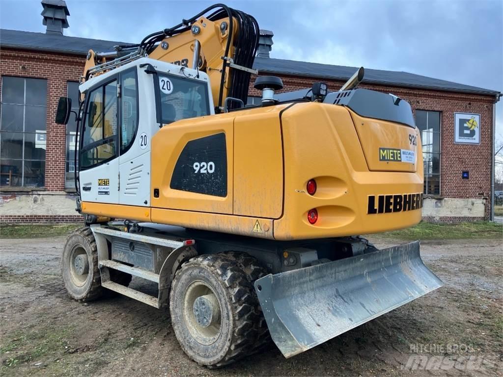Liebherr A920 Bagri na kolesih