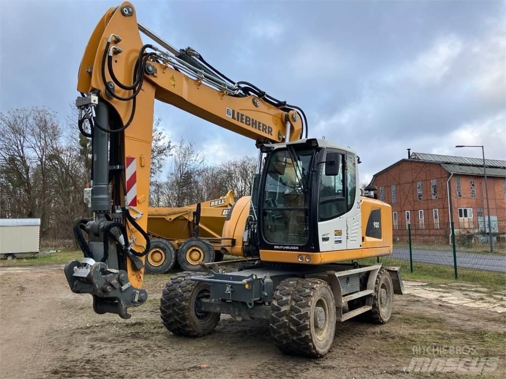 Liebherr A920 Bagri na kolesih