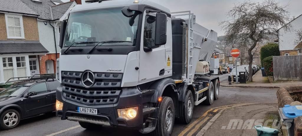 Mercedes-Benz HYN3C4 Mešalec betona / malte
