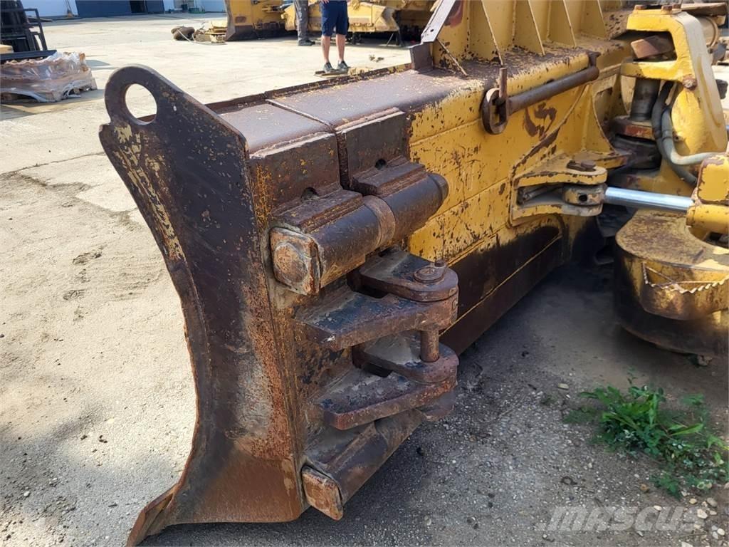 CAT D6N LGP Gradbeništvo - drugo